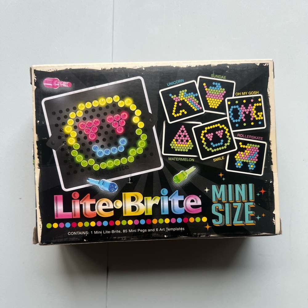 Lite Brite Mini Size Set (92 Pieces)